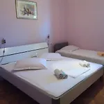 And By The Sea Sumpetar, Omis - 2099 3* Jesenice (Split-Dalmatia)
